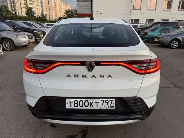 Renault Arkana миниатюра 1