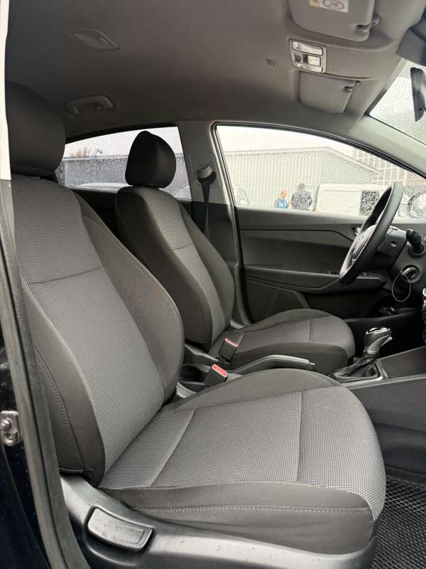 Hyundai Solaris миниатюра 1