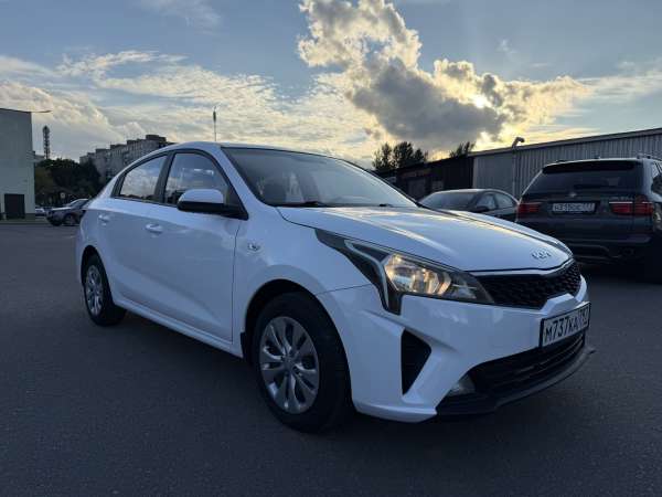 Kia Rio миниатюра 1