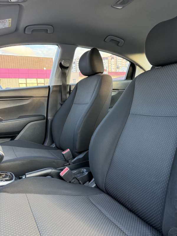 Kia Rio миниатюра 1