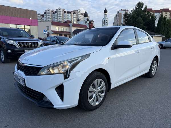 Kia Rio миниатюра 1