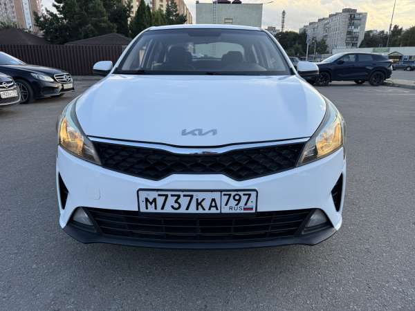 Kia Rio миниатюра 1